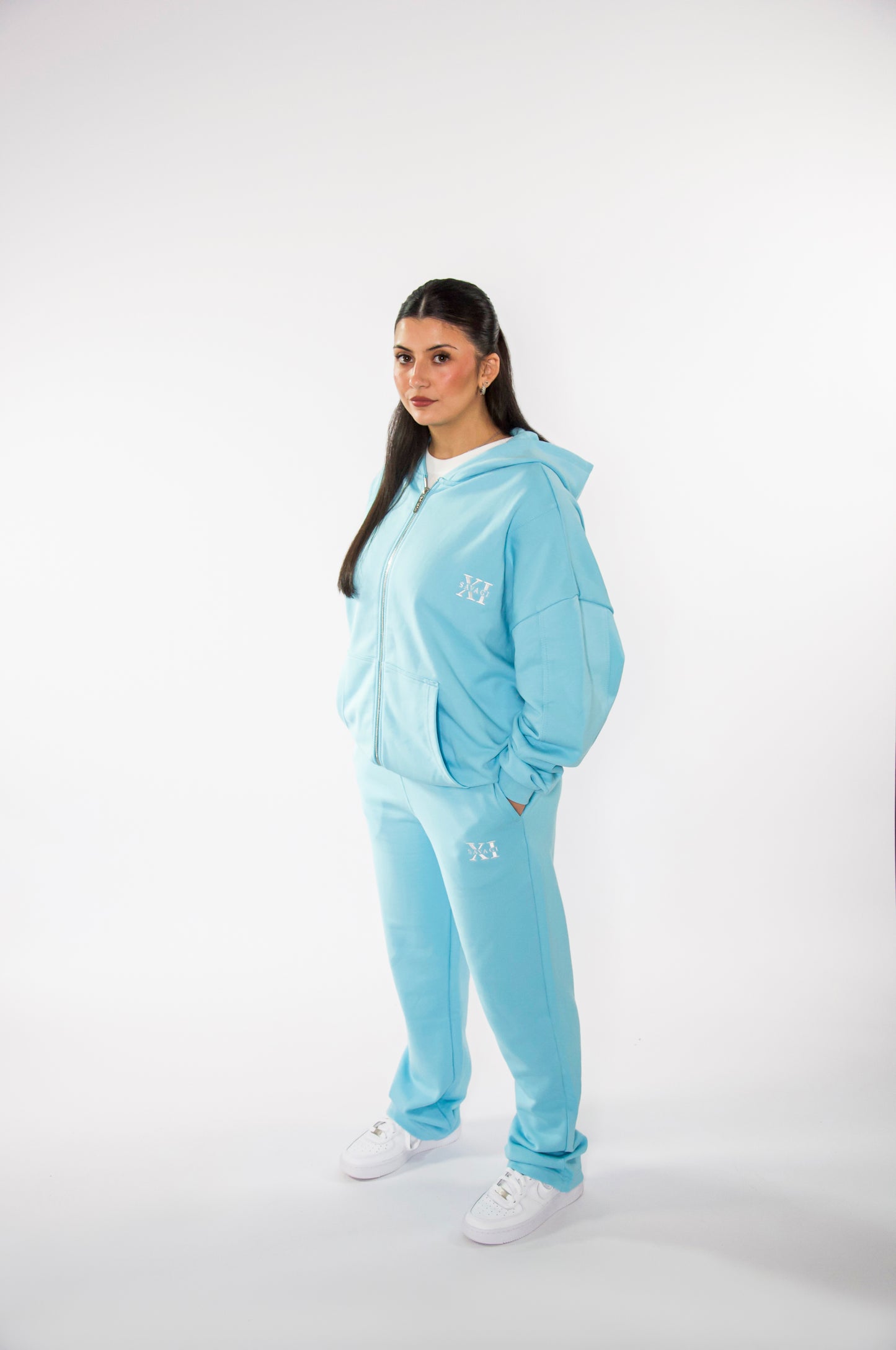 SAVAGI Basic Zip-Hoodie Baby Blue