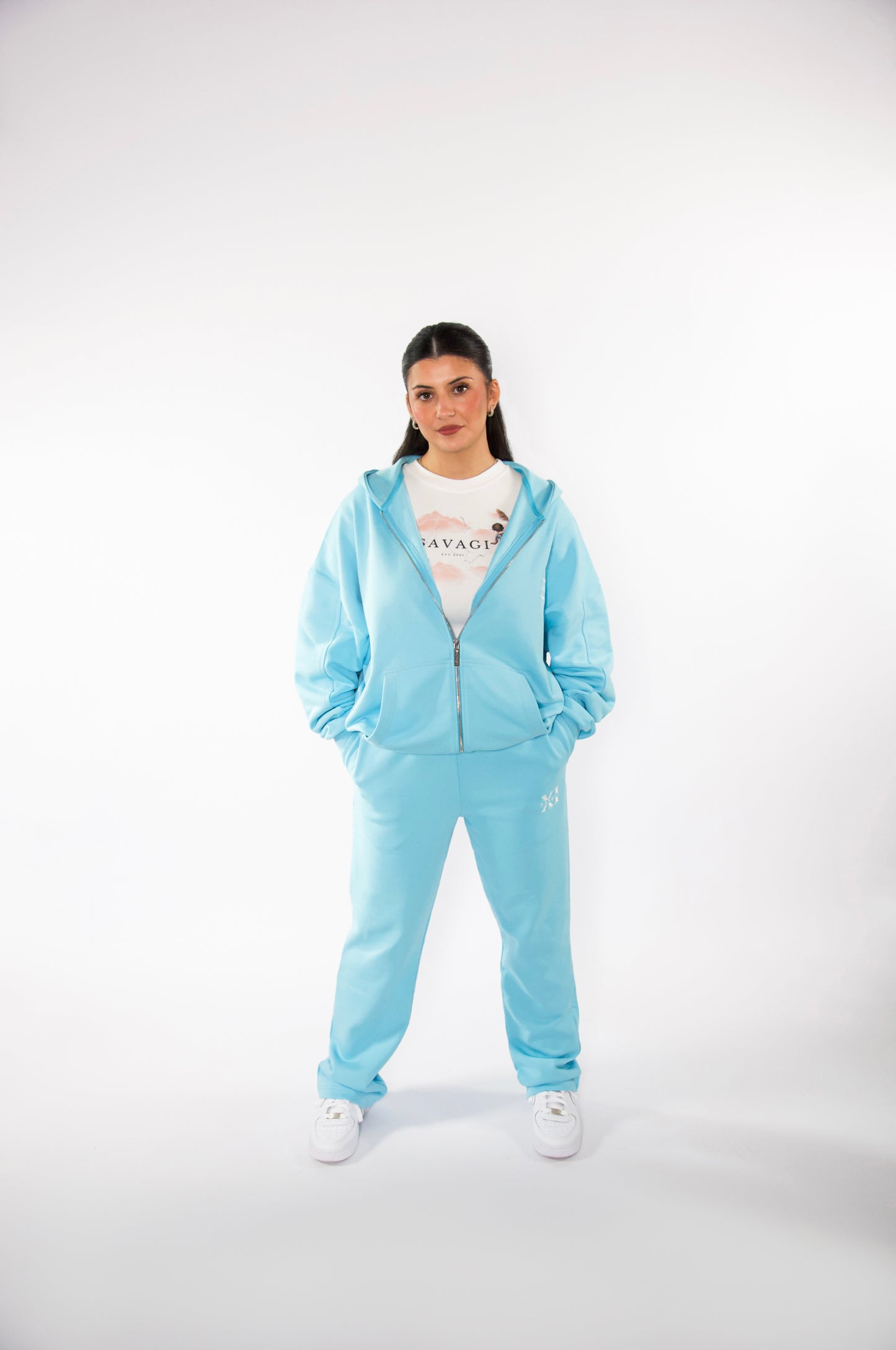 SAVAGI Basic Jogger Baby Blue