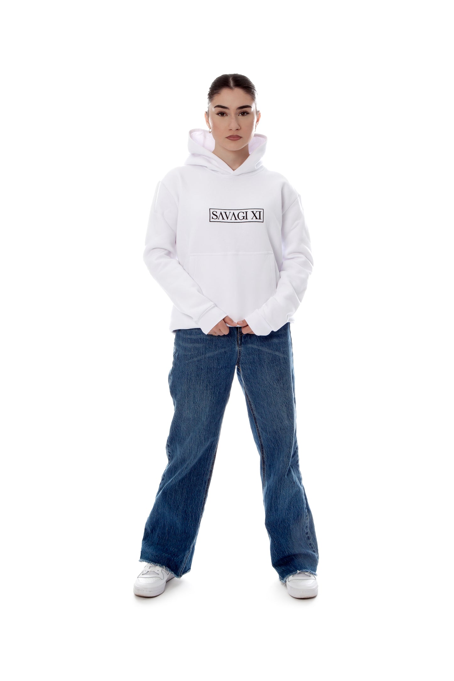 SAVAGI XI Embroidered Logo Hoodie White