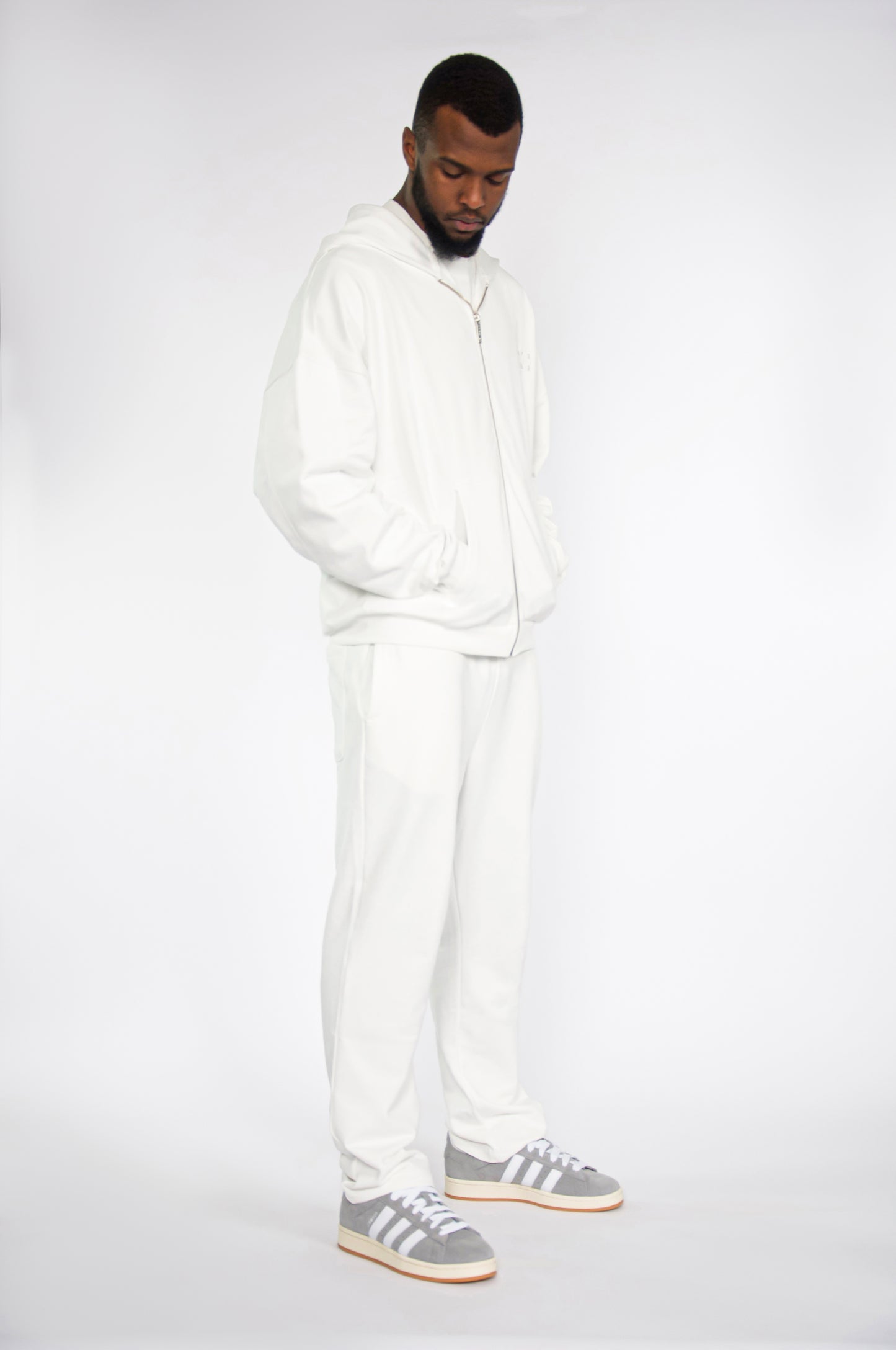 SAVAGI Basic Jogger Off-White