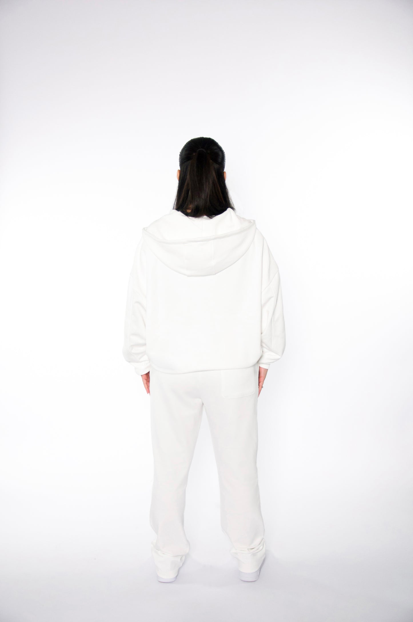 SAVAGI Basic Jogger Off-White