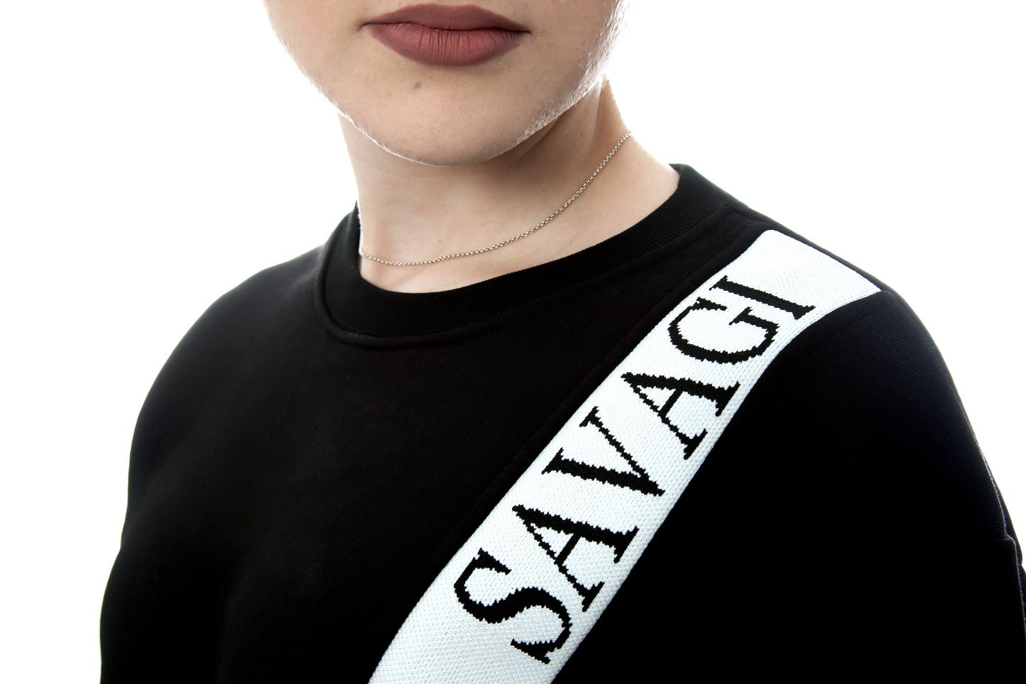 SAVAGI Logo Tape Sweatshirt Black